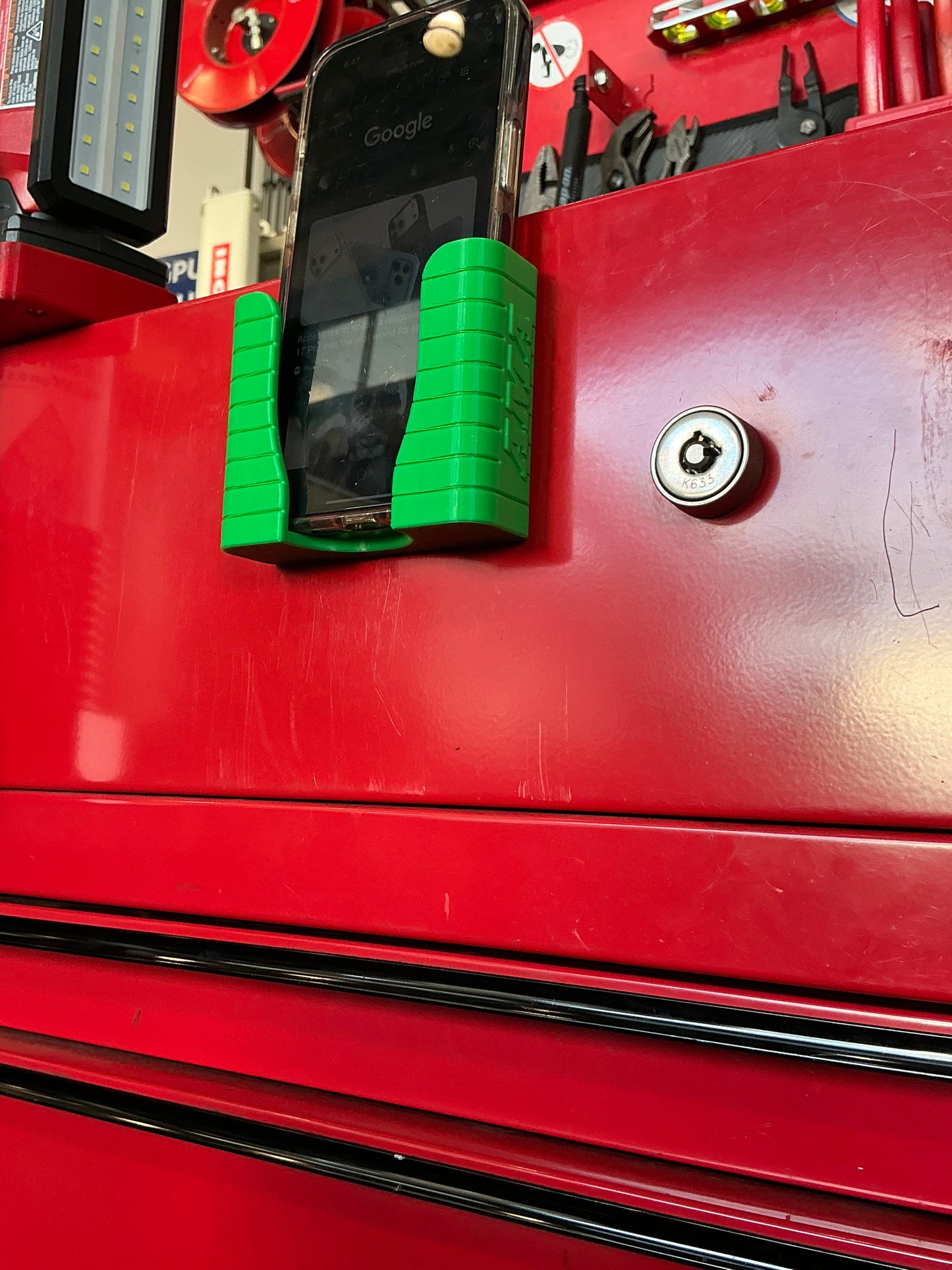 AMA Magnetic Phone Holder