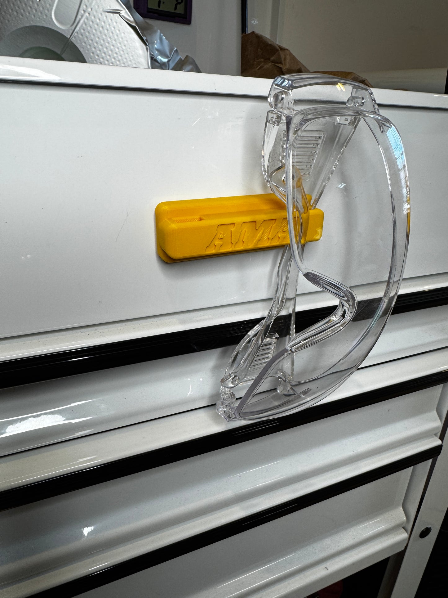 AMA Magnetic Protective Glasses Holder