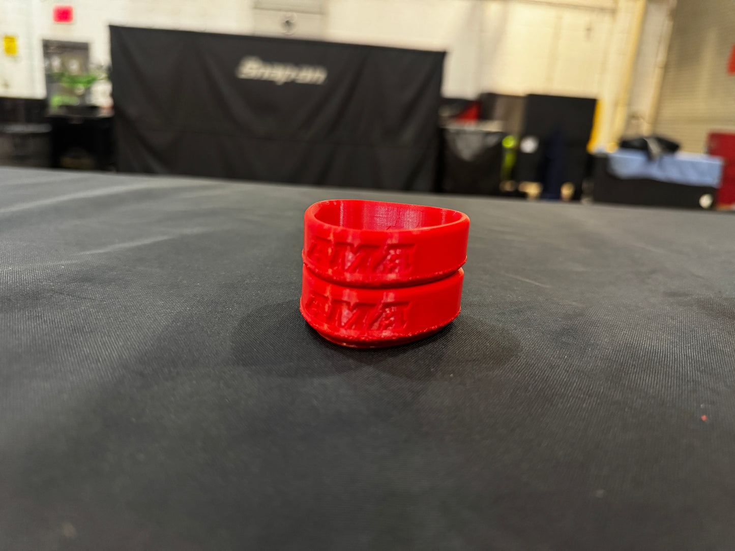 AMA Magnetic Battery Cover Milwaukee M12 Triangular