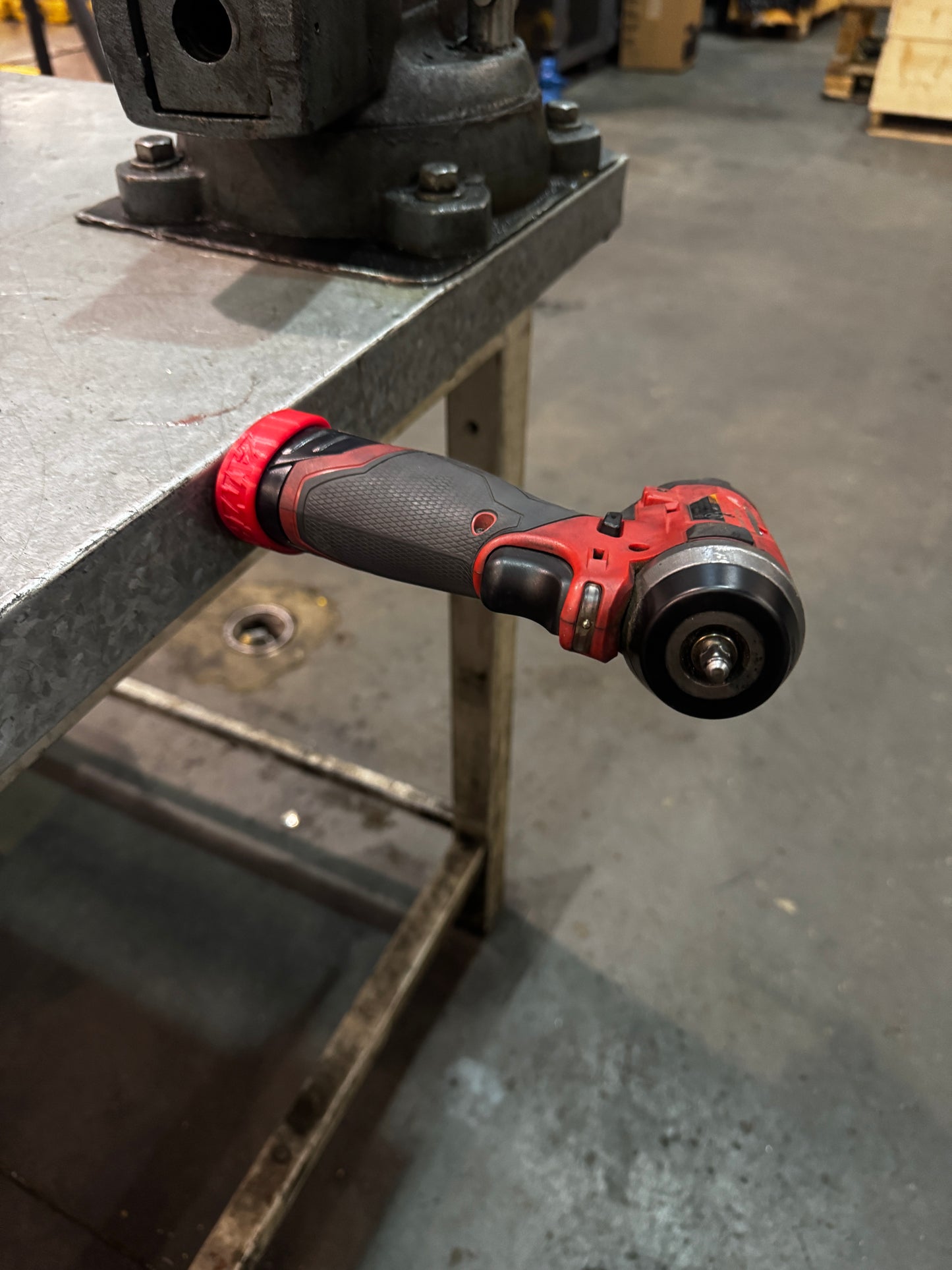 AMA Magnetic Battery Boot M12 Triangular