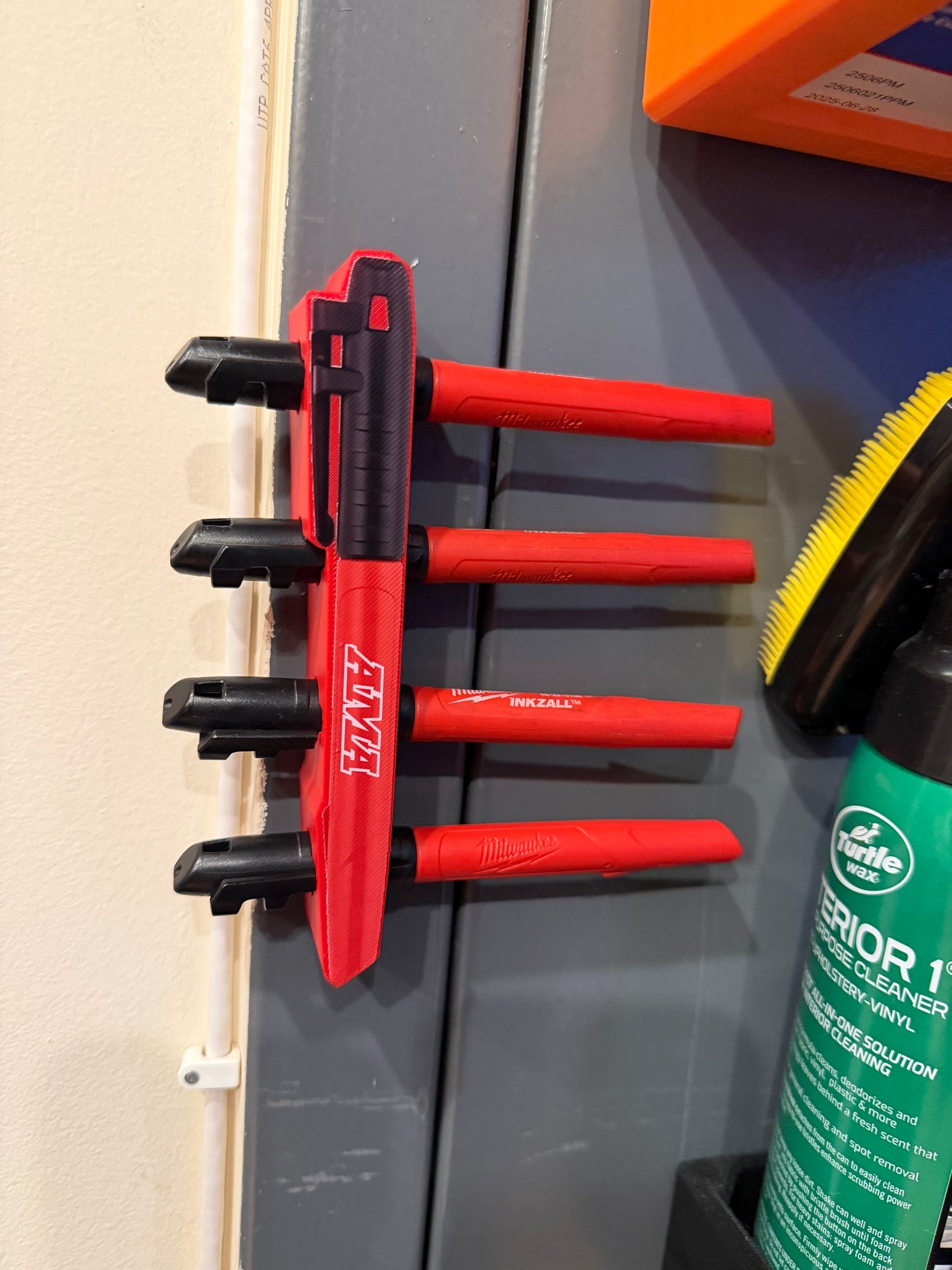 AMA Magnetic Marker Caddy V2