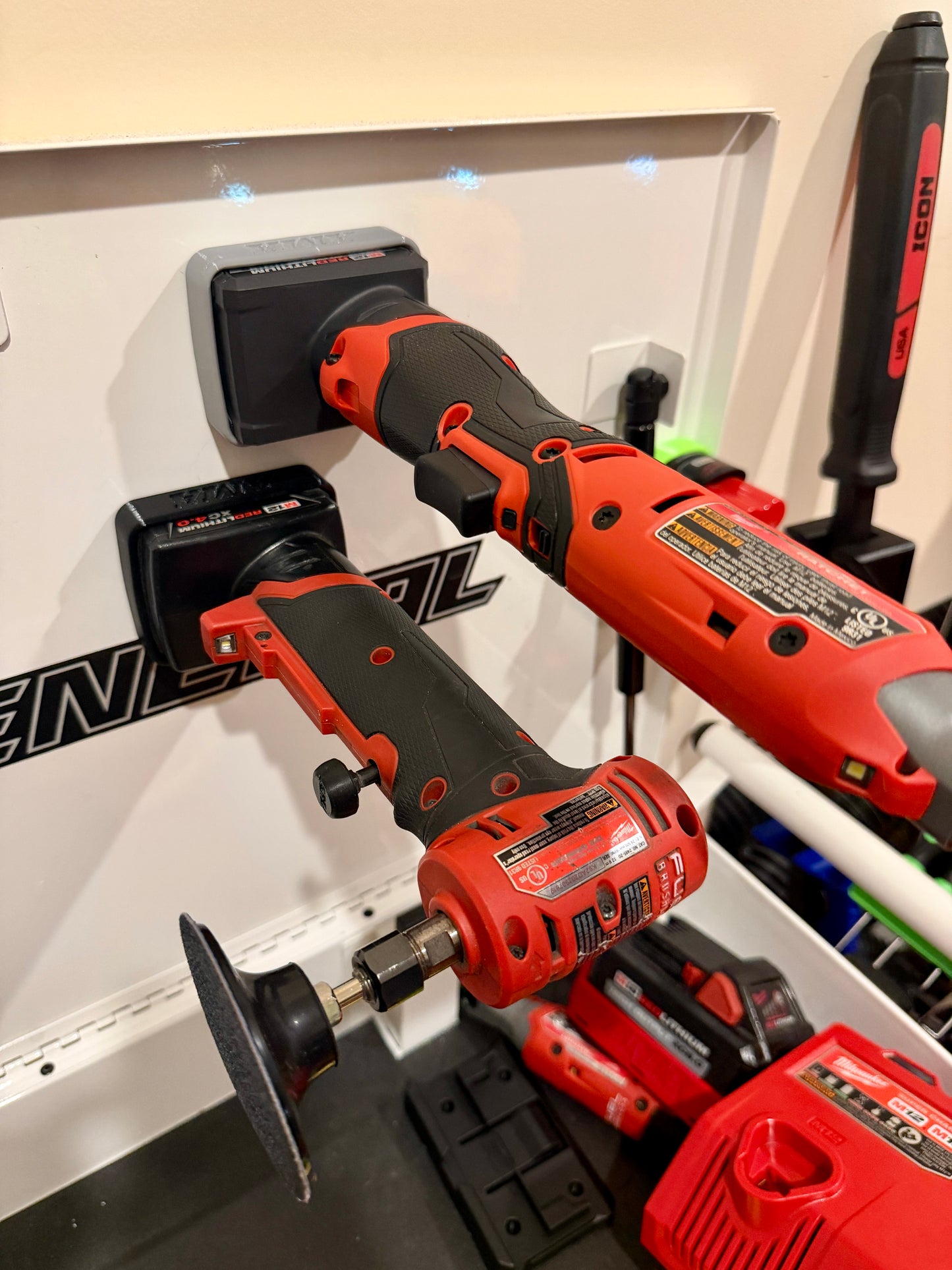 AMA M12 FlexGuard Magnetic Base