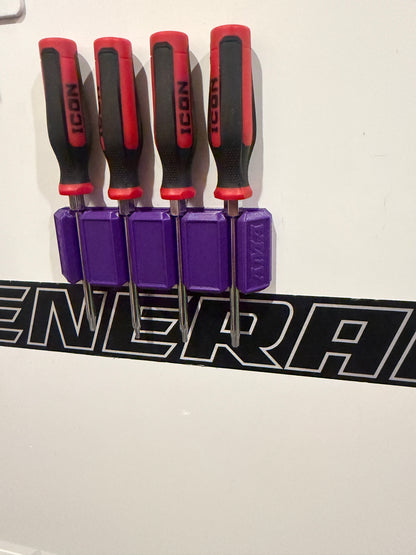 AMA Magnetic Pick Organizer