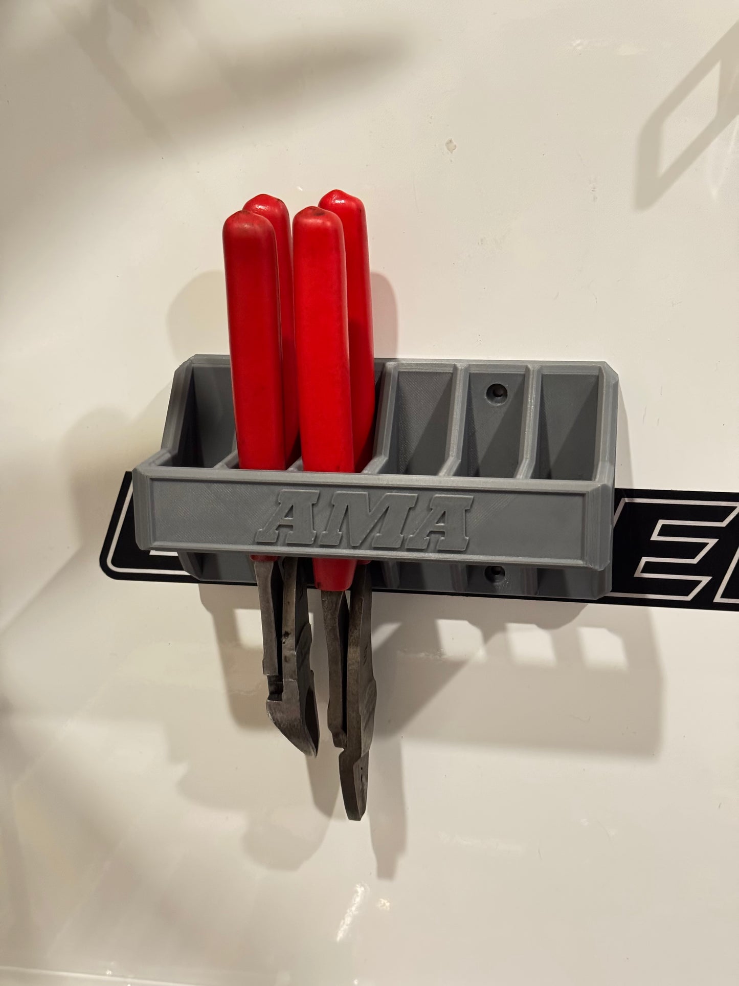 AMA Magnetic Pliers/Cutters Holder