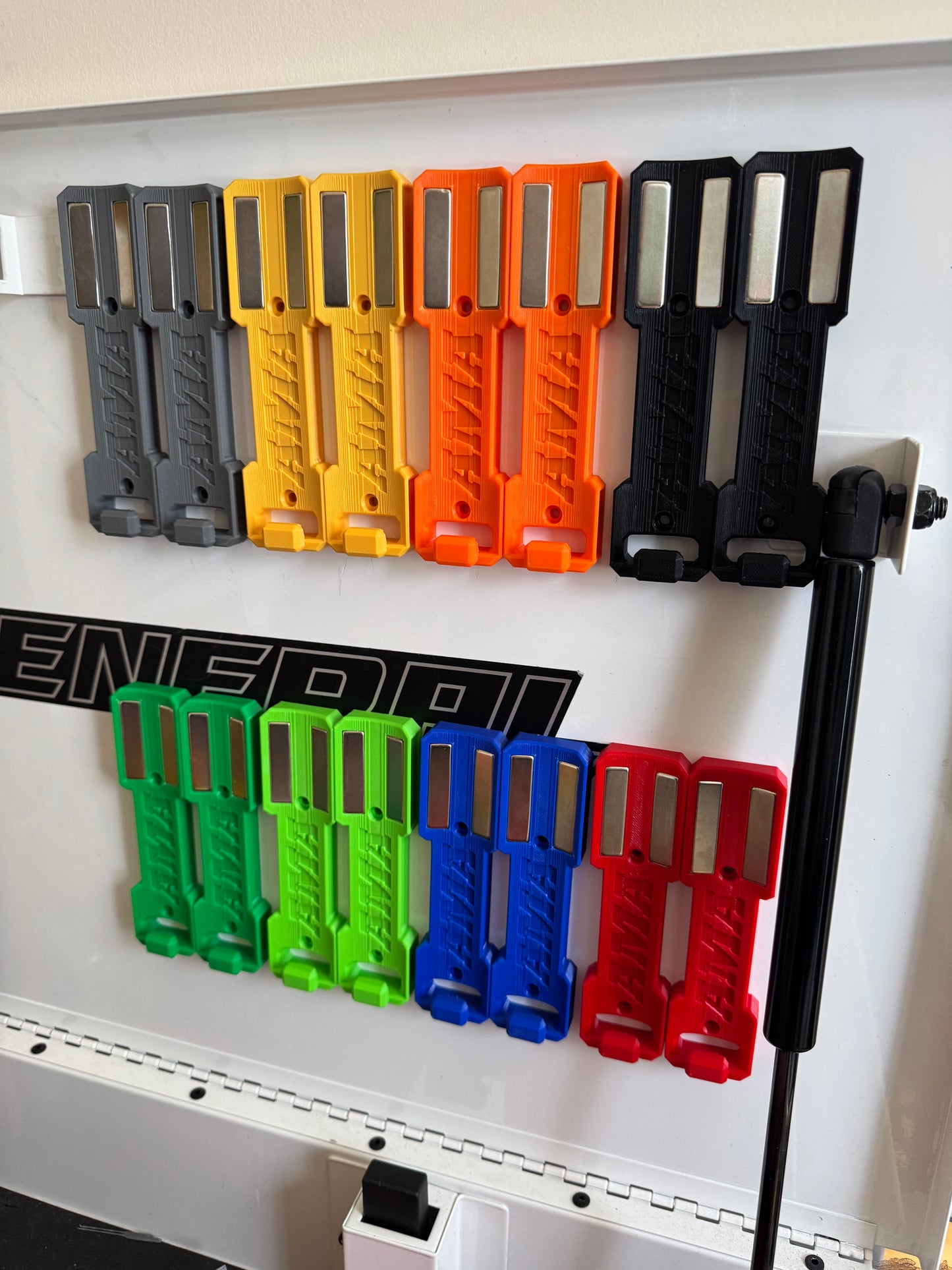 AMA Magnetic Aerosol Can Holder V2- 2Pk